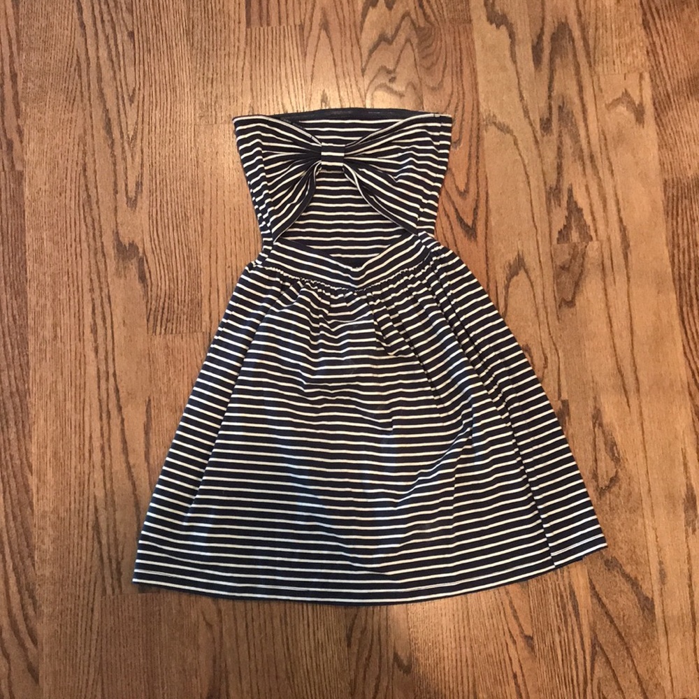 Sun Dress - Picture 2 of 4